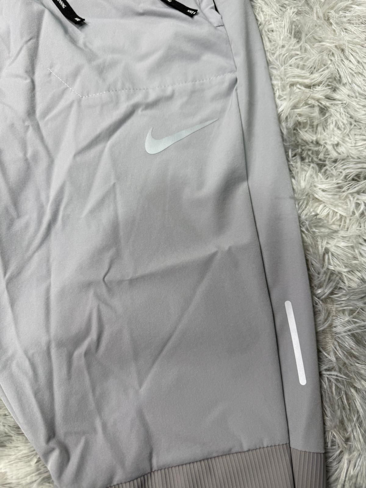 Nike Zabusa Gris