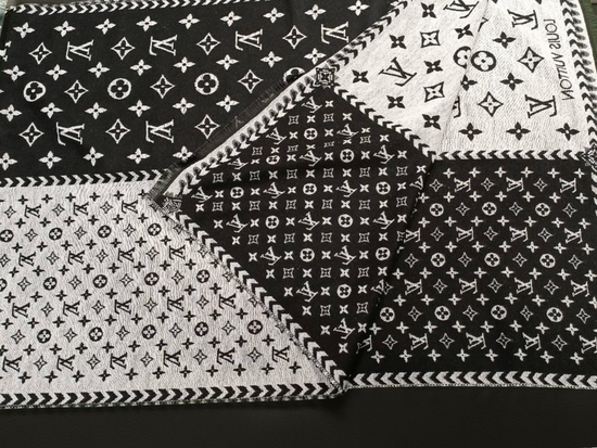 Echarpe Louis Vuitton