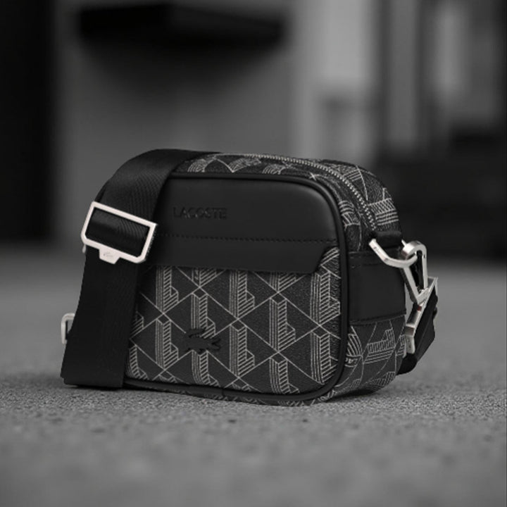 Sacoche lacoste Monogramme Crossbody