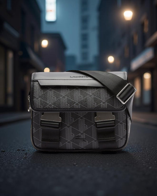 Sacoche Lacoste Monogramme