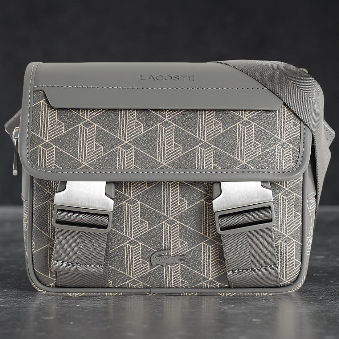 Sacoche Lacoste Monogramme